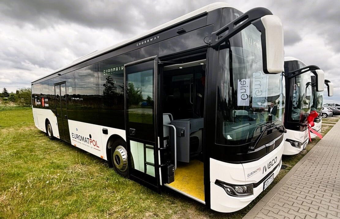 Infobus - Autobusy Iveco od Euromatpol wzmocniły gminny transport publiczny: Gniezno-Mieleszyn