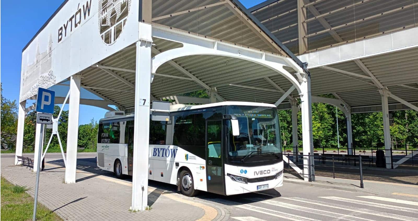 Infobus - PKS Bytów ma już 17 hybryd i szykuje się na trzy elektrobusy. Wszystkie od Iveco