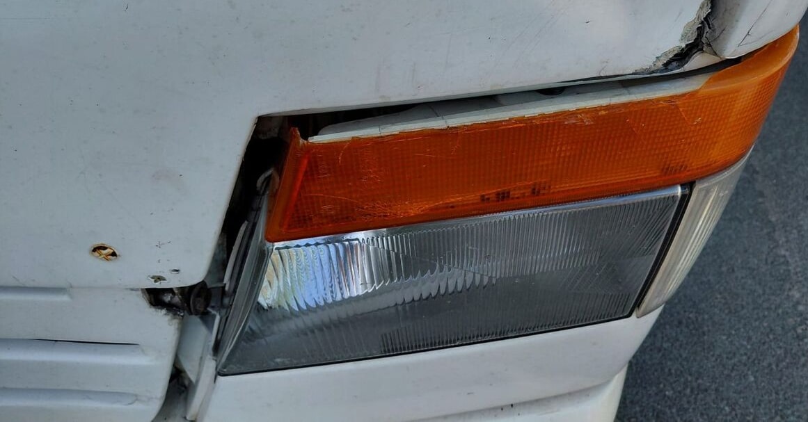 Infobus - Goleniów: Autobus miał wieźć dzieci na basen. Policja wykryła poważne usterki