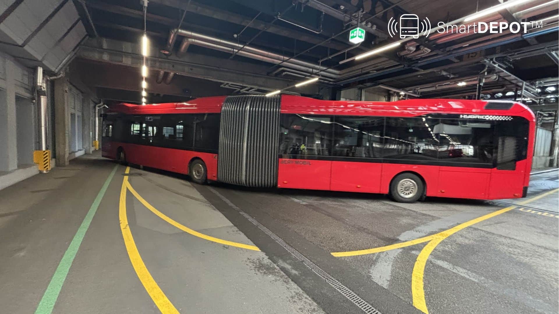 Infobus - Autobusy same pojadą po zajezdni? Depo Bernmobil gotowe na autonomiczne manewry