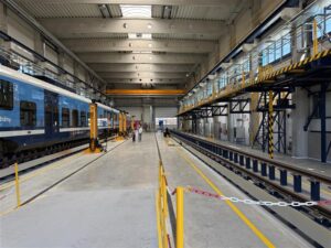 Inforail - České dráhy otworzyły nowoczesną halę utrzymaniową za 235 mln koron. Będzie obsługiwać m.in. polskie RegioFoxy