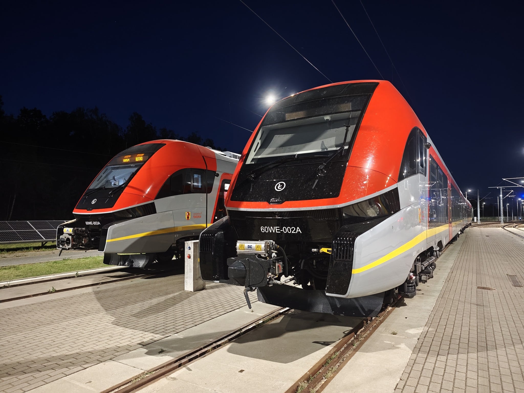 Inforail - Pierwsze Elfy 3.0 od Pesy dotarły do ŁKA. Nowe pociągi przejdą procedury odbiorowe