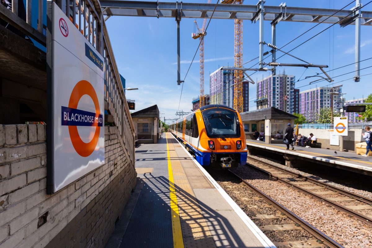 Inforail - FirstGroup nowym operatorem London Overground. Transport for London zapowiada duże zmiany