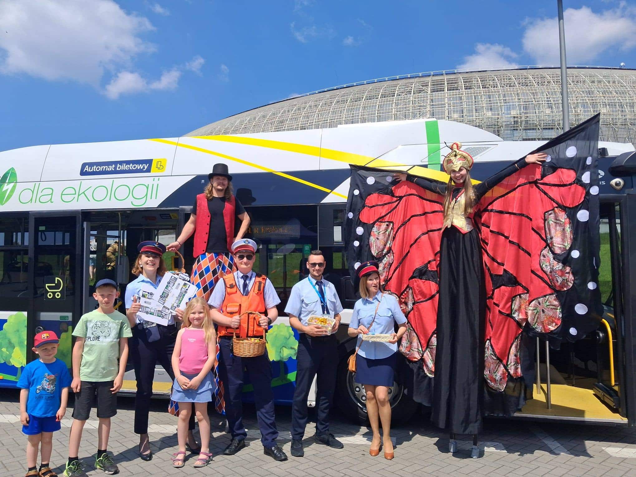 Infotrans - MPK Kraków zaprasza dzieci do zajezdni Podgórze. Tramwaje, myjnia i specjalna linia