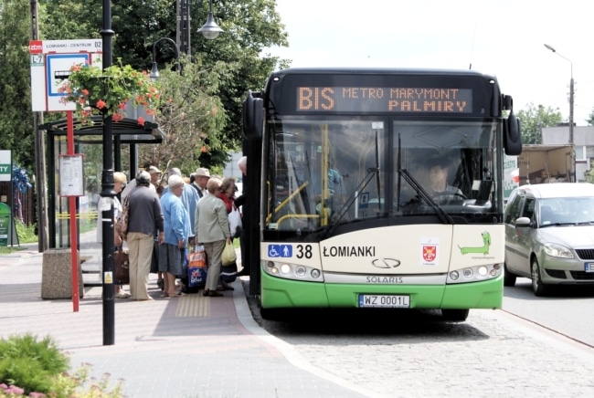 Infotrans - Łomianki zamawiają zielone wiaty przystankowe. Plus OZE i stojaki rowerowe