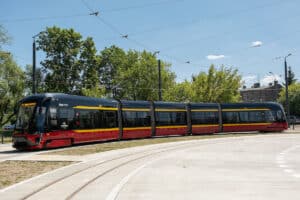 Infotram - Łódź: Tramwaje wracają na al. Śmigłego-Rydza. Linia 13 ma ruszyć już w połowie lipca