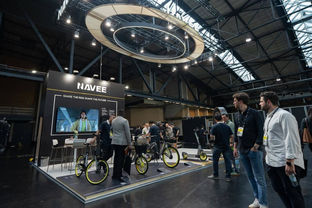 Infobike - NAVEE Commercial i rower elektryczny N2 do systemów bike-sharingowych.