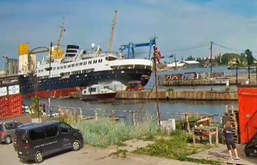 Infoship - Statek pasażerski MS Nordstjernen uderzył w nabrzeże na Martwej Wiśle