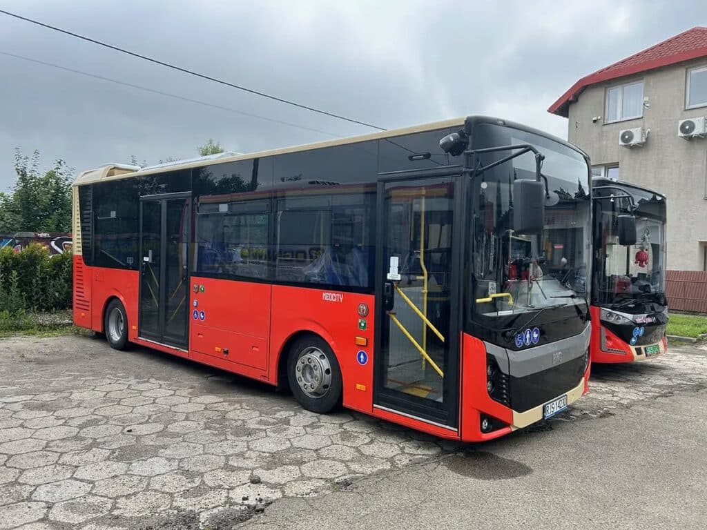Infobus - Wadowice wybrały autobusy na HVO. Kontrakt na 10 sztuk dla Autobagi i BMC