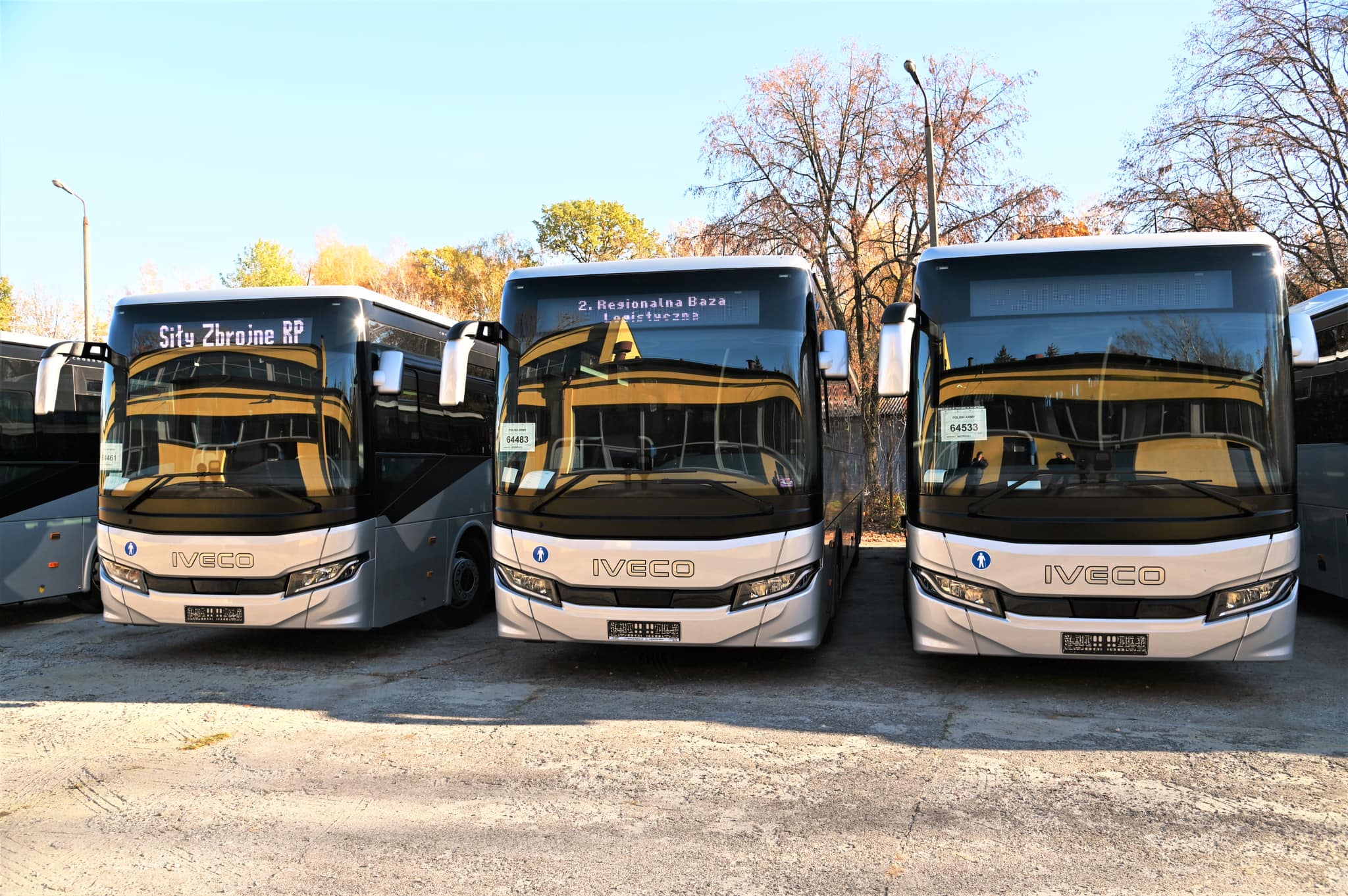 Infobus - Wojsko otworzyło oferty na zakup do 40 autobusów. 3 RBLog z jedną ofertą