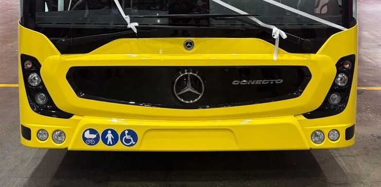 Infobus - Pierwszy Mercedes-Benz Conecto z fabryki Otokar. Produkcja seryjna ruszy we wrześniu