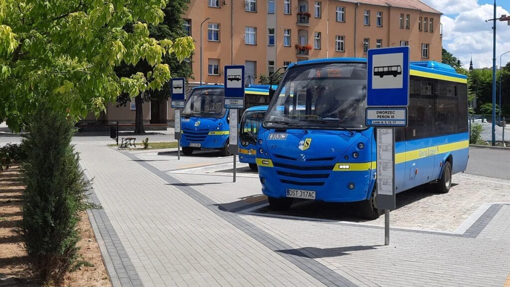 Infobus - Strzelin wybrał dostawcę elektrobusu. MMI wraca do dolnośląskiego miasta