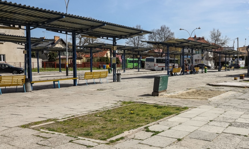 Infobus - Jarosławski Związek Komunikacyjny o modernizacji dworca PKS w Przeworsku. II etap