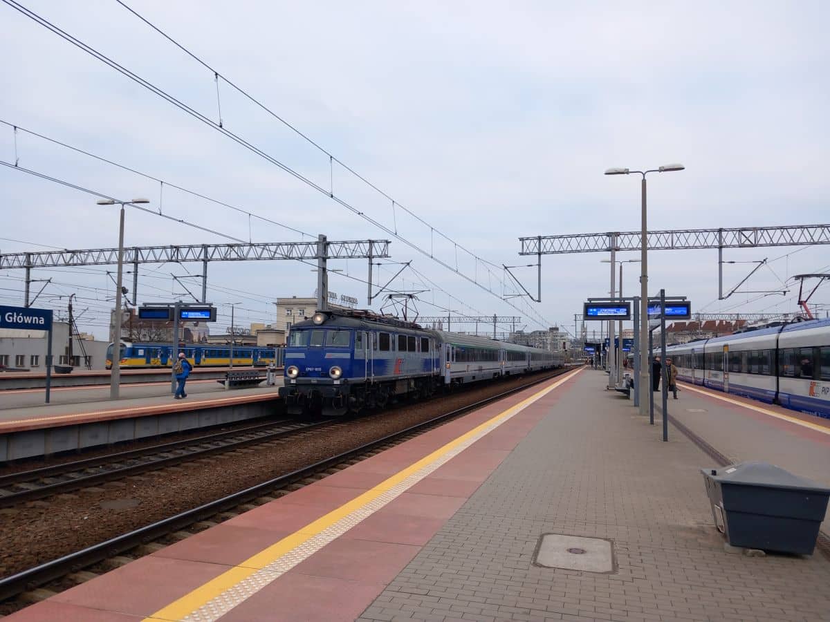 Inforail - Szlaki z rodowodem PKP Intercity. Tym razem taniej nad morze