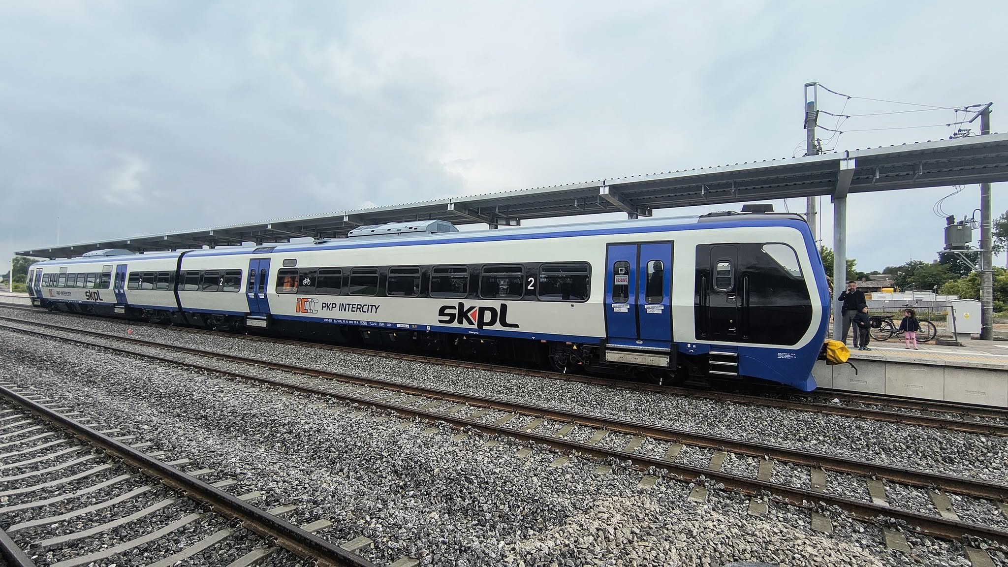 Inforail - Oferta PKP Intercity dla Łomży. Pociągi kategorii IC i bilety od 9 zł