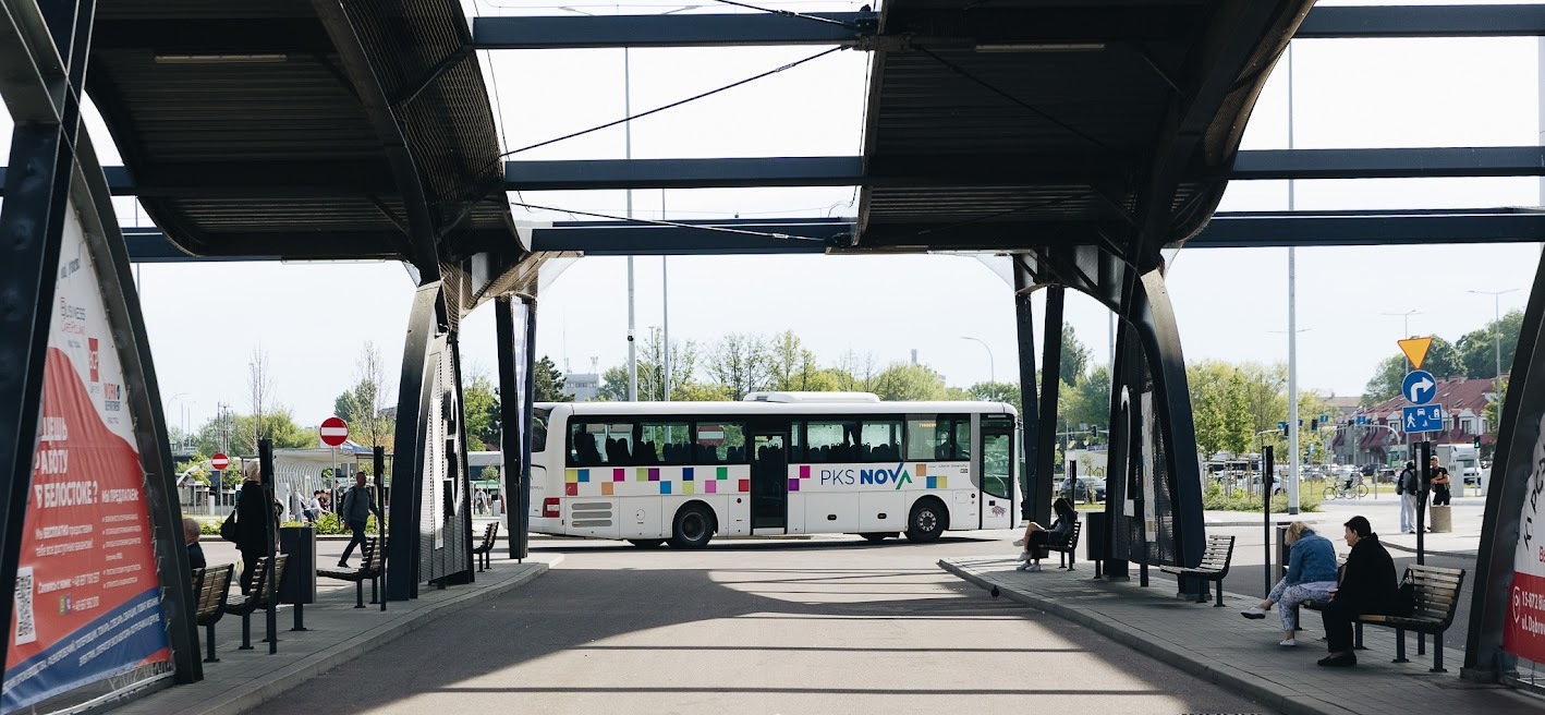Infotrans - Podlaski Bilet Wakacyjny od 1 lipca. PKS Nova z promocją i darmowymi przejazdami dla seniorów