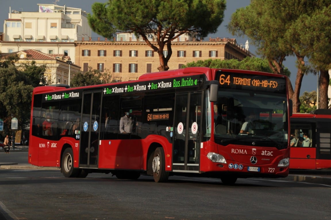 Infotrans - Polska ambasada w Rzymie ostrzega przed złodziejami. Uwaga na autobus 64
