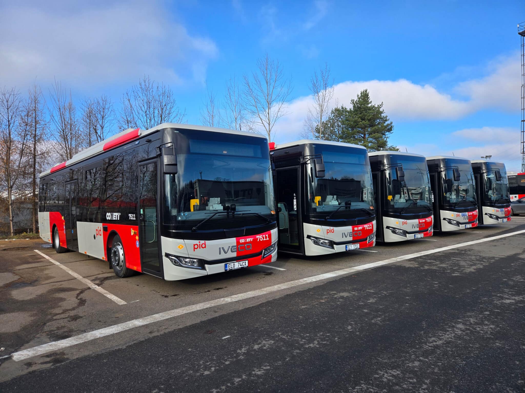 Infobus - Jeden elektrobus dla czeskiego Taboru. Czteroletnia umowa ramowa