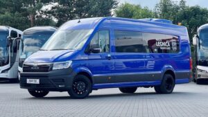 Infobus - Legnica odebrała pierwsze w Polsce autobusy MAN-Altas TGE. Z windami