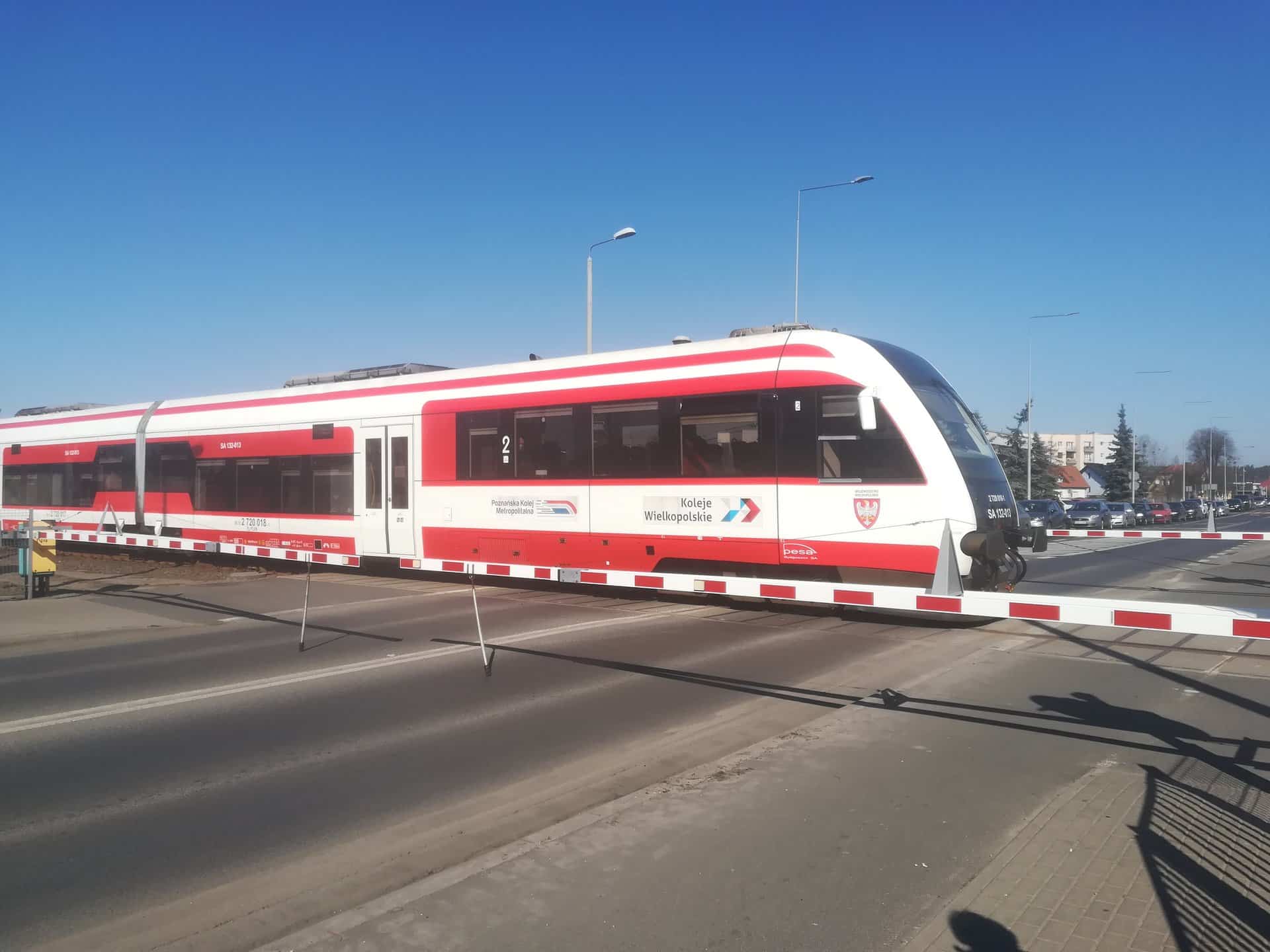 Inforail - Po 13 latach wrócą pociągi między Rogoźnem a Wągrowcem. PKP PLK podpisały umowę na remont linii