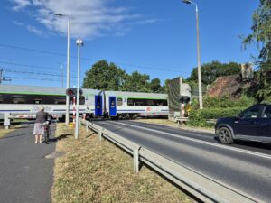 Inforail - PKP PLK przeznaczą 861 mln zł na likwidację przejazdów kolejowo-drogowych. Wiemy gdzie powstanie 46 wiaduktów i tuneli