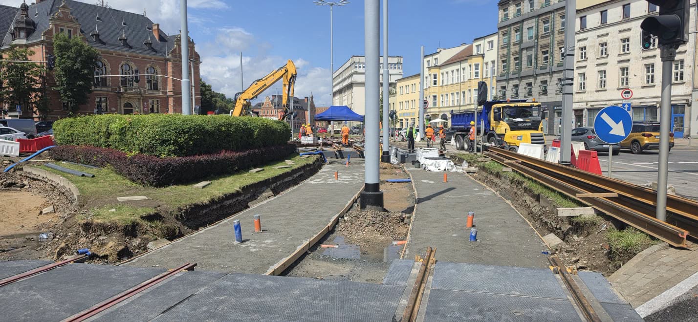 Infotram - Gdańsk: Węzeł Hucisko z pełnym przejazdem dla kierowców. Od sierpnia ostatni etap zmian