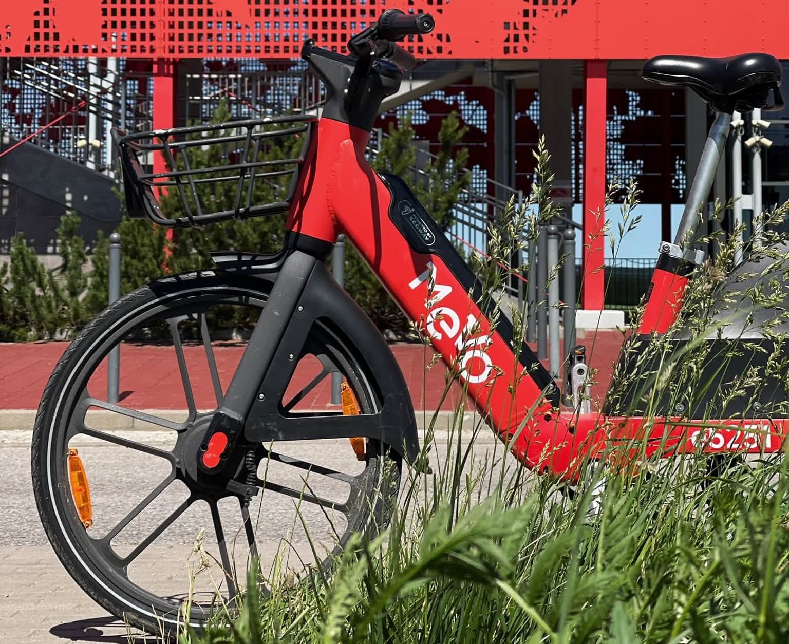 Infobike - MEVO i czerwiec 2026 w liczbach. Rekordowy miesiąc na tle poprzednich wyników
