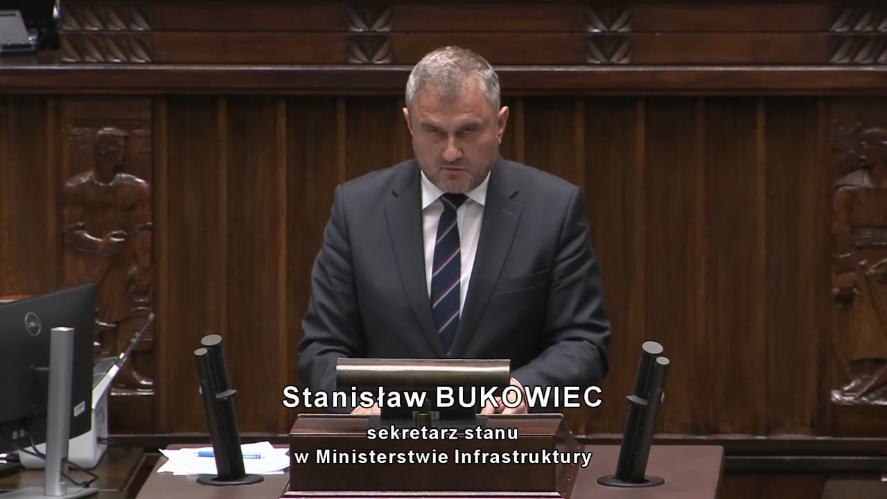 Infotrans - Nowela o PTZ uchwalona, ale posłowie podzieleni. A przed ustawą „wetomat”