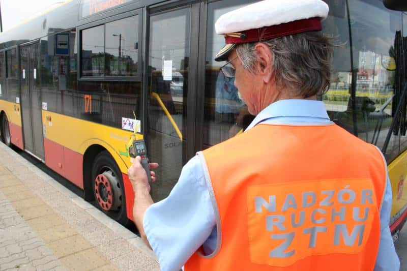 Infotrans - Warszawski transport publiczny w czasie upałów. Czy klimatyzacja zdała egzamin?