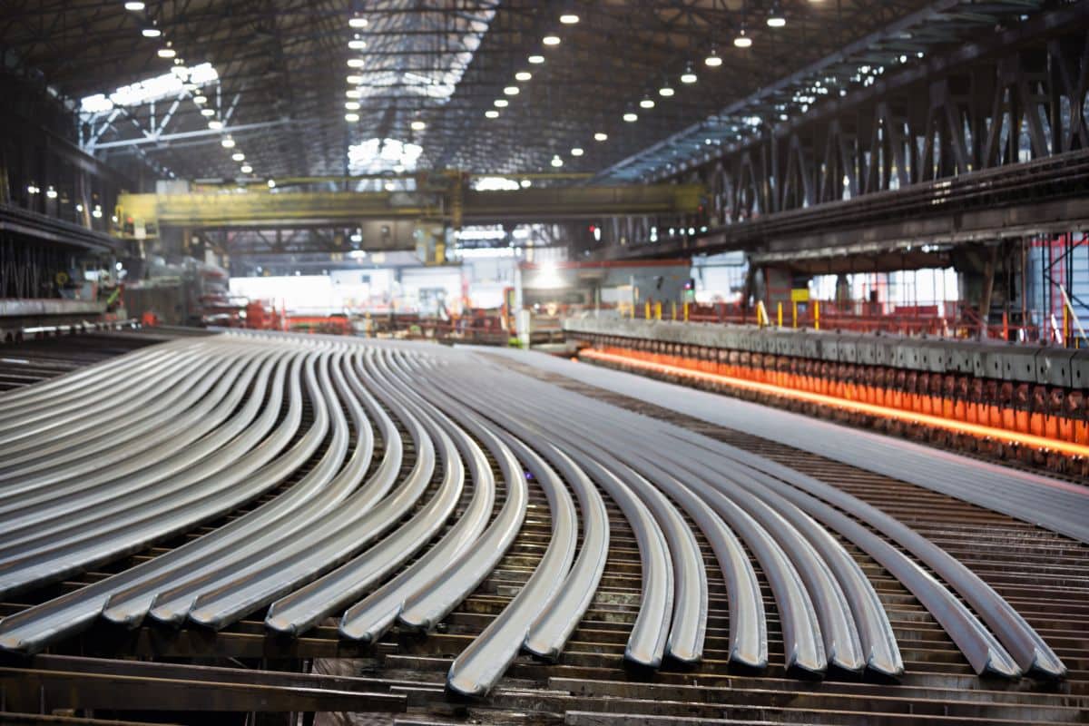 Inforail - voestalpine z rekordowym kontraktem dla Rail Baltica. Dostarczy rozjazdy i inteligentne systemy za 470 mln euro
