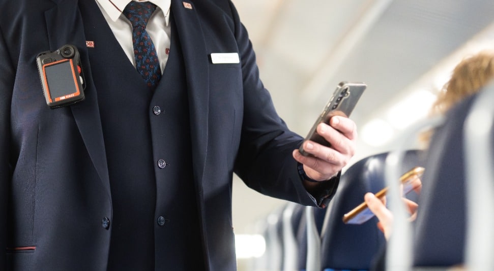 Inforail - Prawie tysiąc ataków na pracowników DB Regio w pół roku. Kolej sięga po środki ochrony