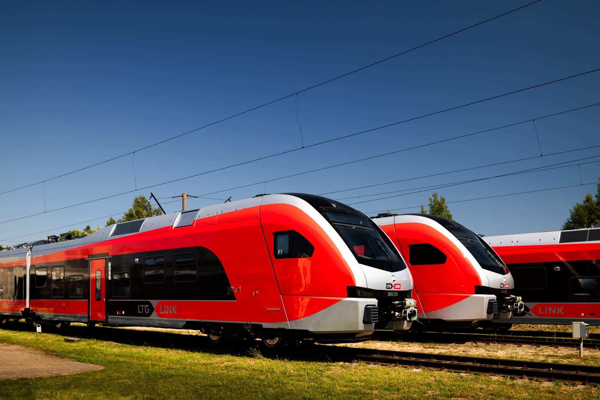 Inforail - Na Litwę dotarło już 12 nowych pociągów Stadler FLIRT z Siedlec. Jesienią wyjadą z pasażerami
