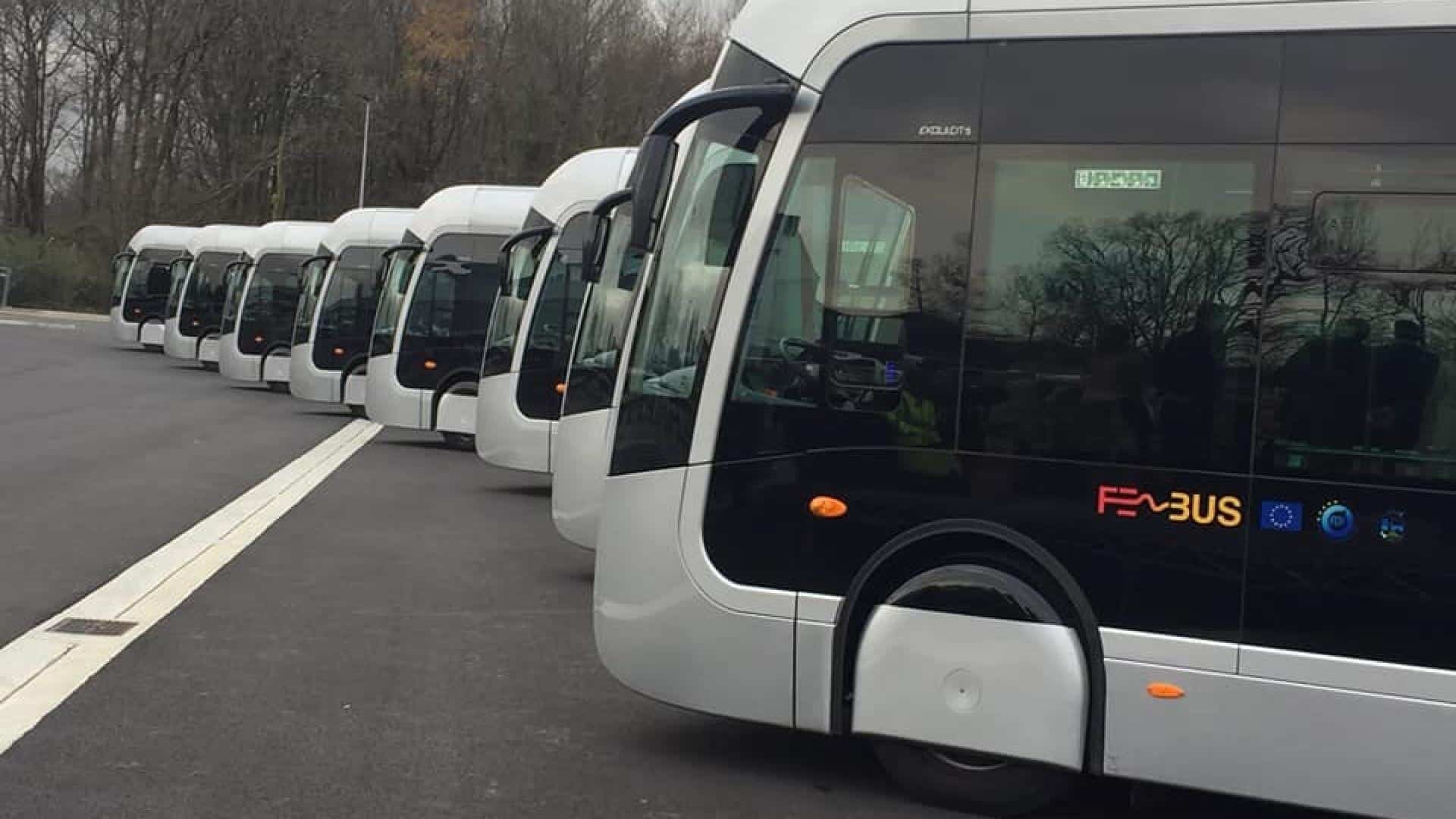 Infobus - Awarie stacji H2 i bankructwo Van Hool. Dlatego Pau odchodzi od autobusów wodorowych