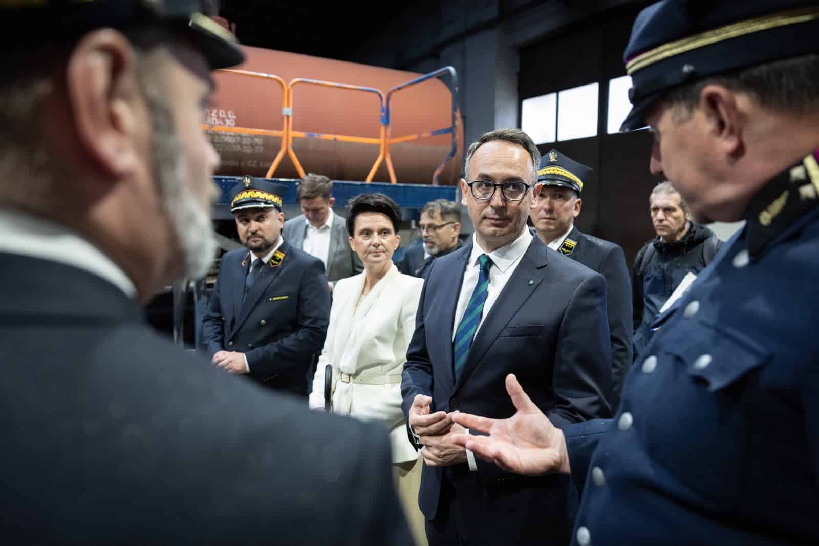 Inforail - Minister Dariusz Klimczak zapowiada stworzenie Narodowego Muzeum Kolejnictwa