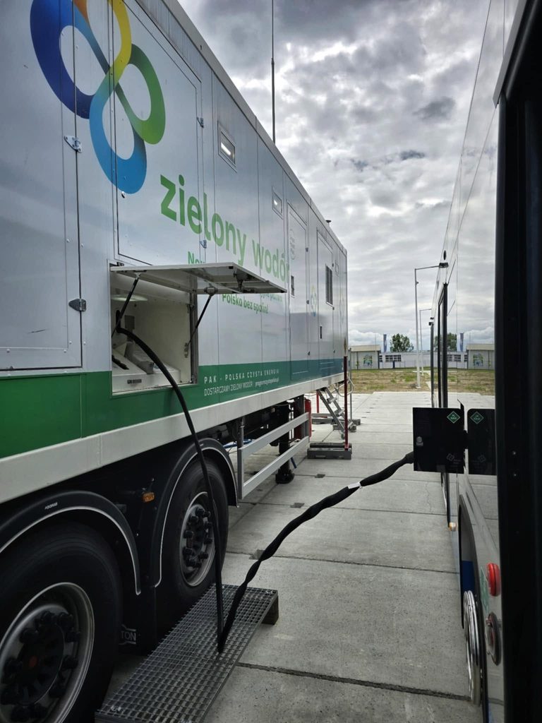 Wodorowa flota Chełma z problemami. CLA rozważa autobusy zastępcze z Lublina