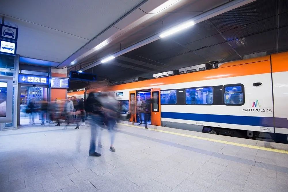 Inforail - Małopolska uruchomi dodatkowe pociągi do Bukowna. POLREGIO pojedzie z Jaworzna Szczakowej, część kursów dotrze do Olkusza