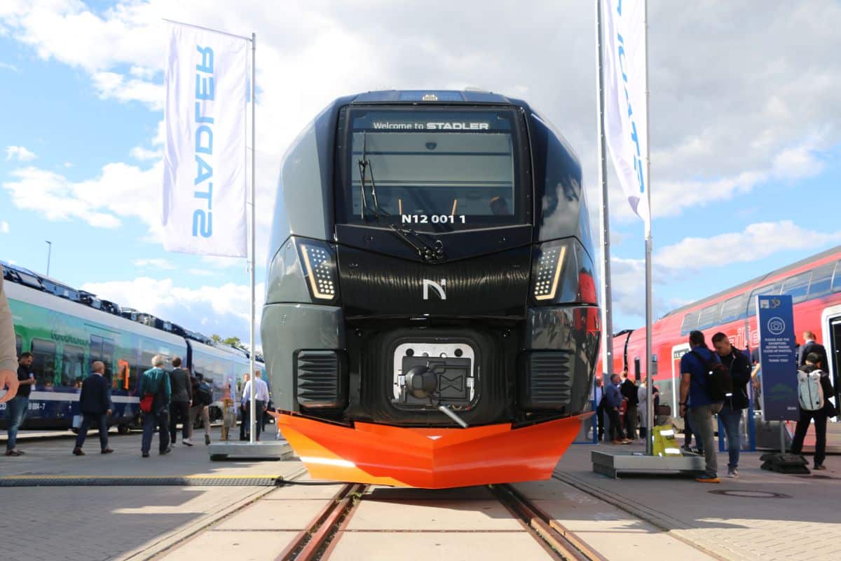 Inforail - InnoTrans 2026: Stadler pokazał FLIRT-a Nordic Express dla Norwegii. Wygodna podróż w dzień i w nocy