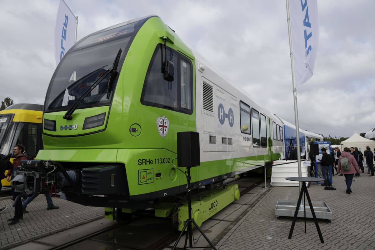 Inforail - InnoTrans 2026: Stadler pokazał pierwszy na świecie wodorowy pociąg wąskotorowy. 21 jednostek powstaje dla Włoch