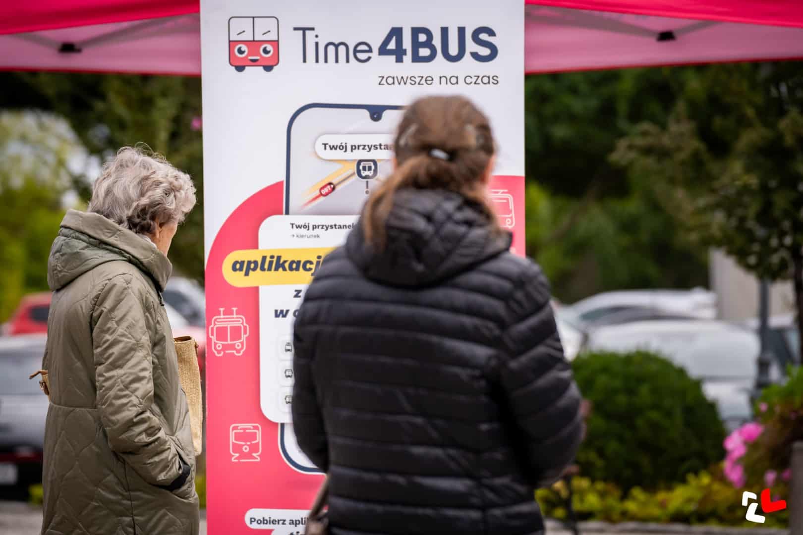 Infotrans - Zgierz uruchomił Time4BUS. Autobusy w czasie rzeczywistym i pełny nadzór nad kursami