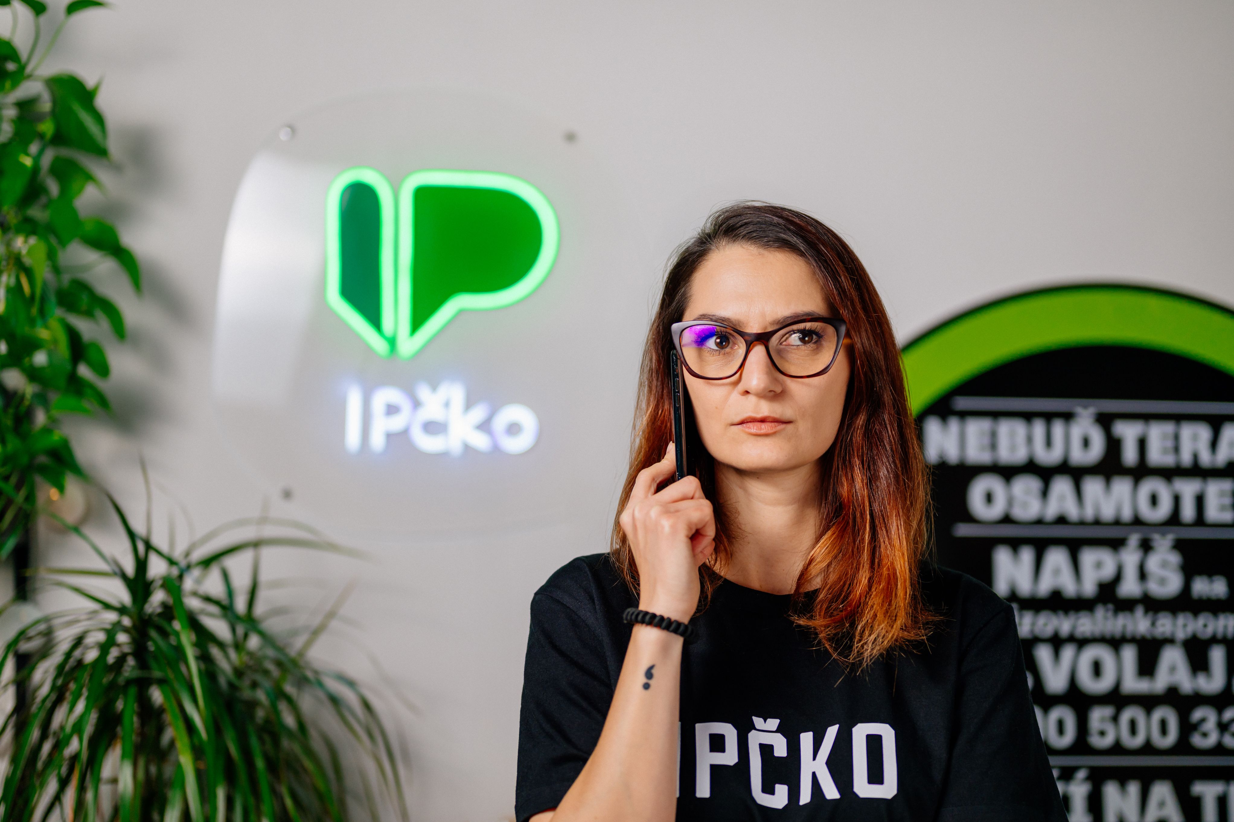 Inforail - ZSSK i IPčko rozszerzają pomoc psychologiczną w pociągach. W ciągu kilku miesięcy zgłosiły się setki osób