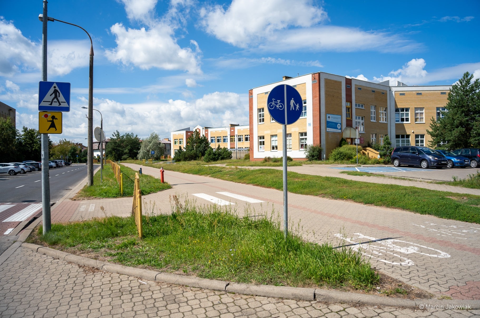 Infobike - Białystok: kontrola przy 45 szkołach. Poprawki dla pieszych i rowerzystów