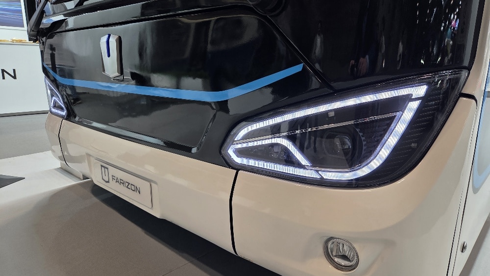 Infobus - Farizon wchodzi do Europy z C12E. Po Madrycie czas na 13-metrowy Low Entry
