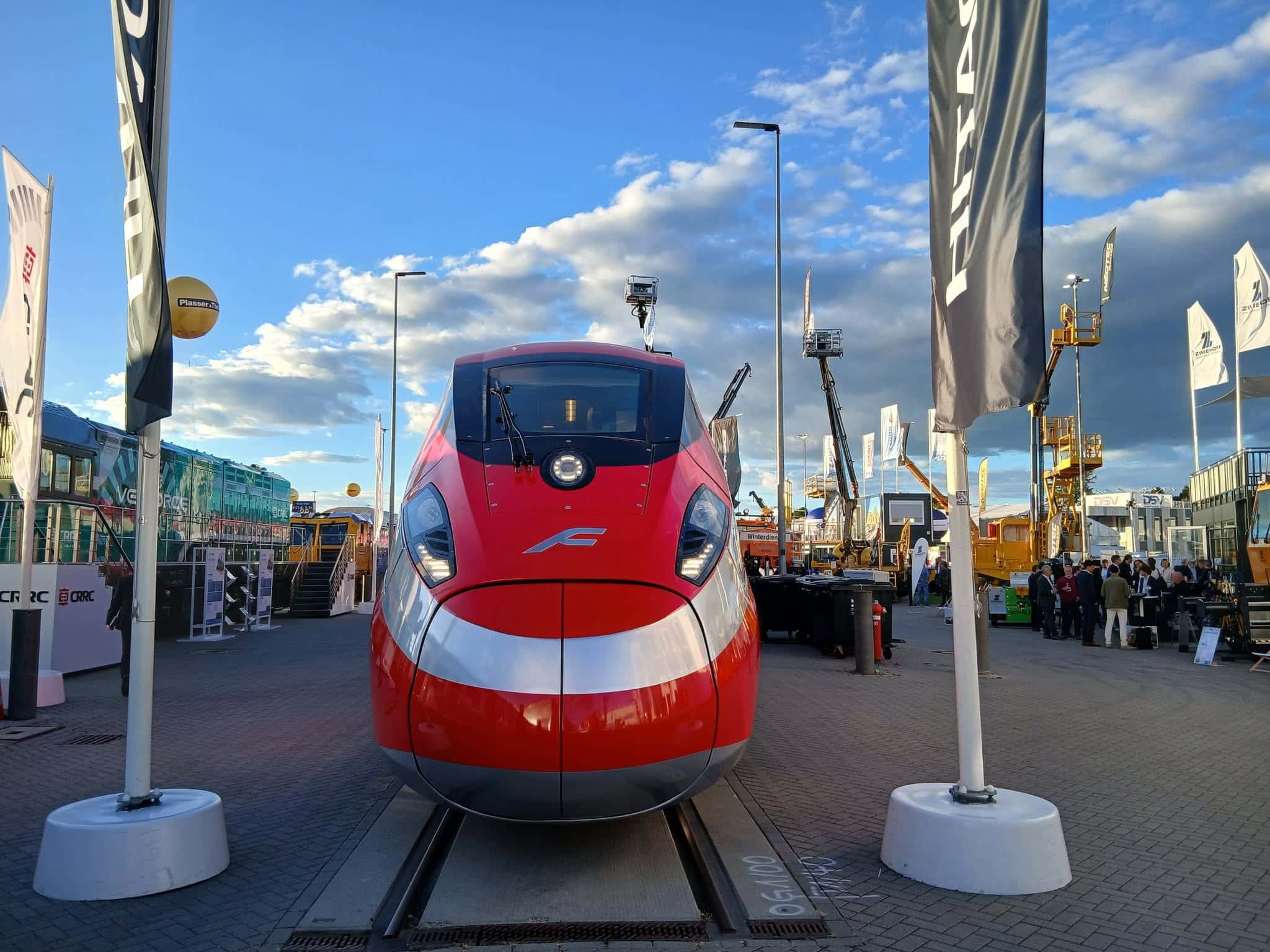 Inforail - InnoTrans 2026: Frecciarossa połączy Monachium z Mediolanem i Rzymem. Od 2027 roku