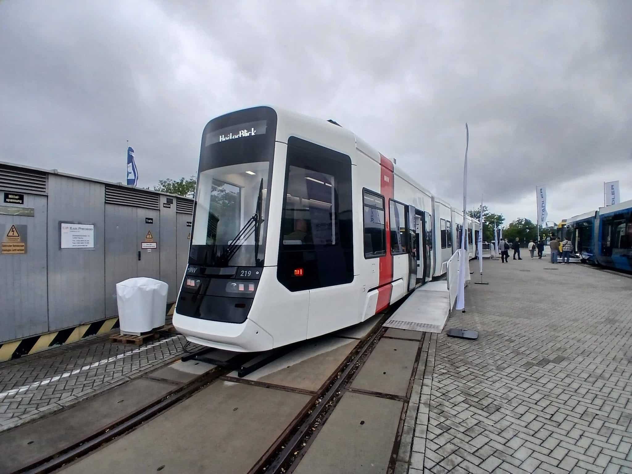 Infotram - InnoTrans 2026: HeiterBlick pokazał tramwaj dla Würzburga. Już jako producent z Grupy PESA