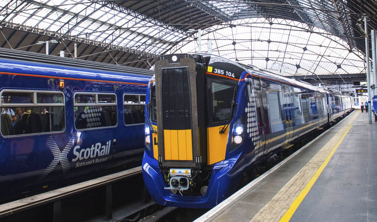 Inforail - Pięciu producentów w walce o choćby 106 nowych pociągów dla ScotRail. Wśród nich największe firmy taborowe