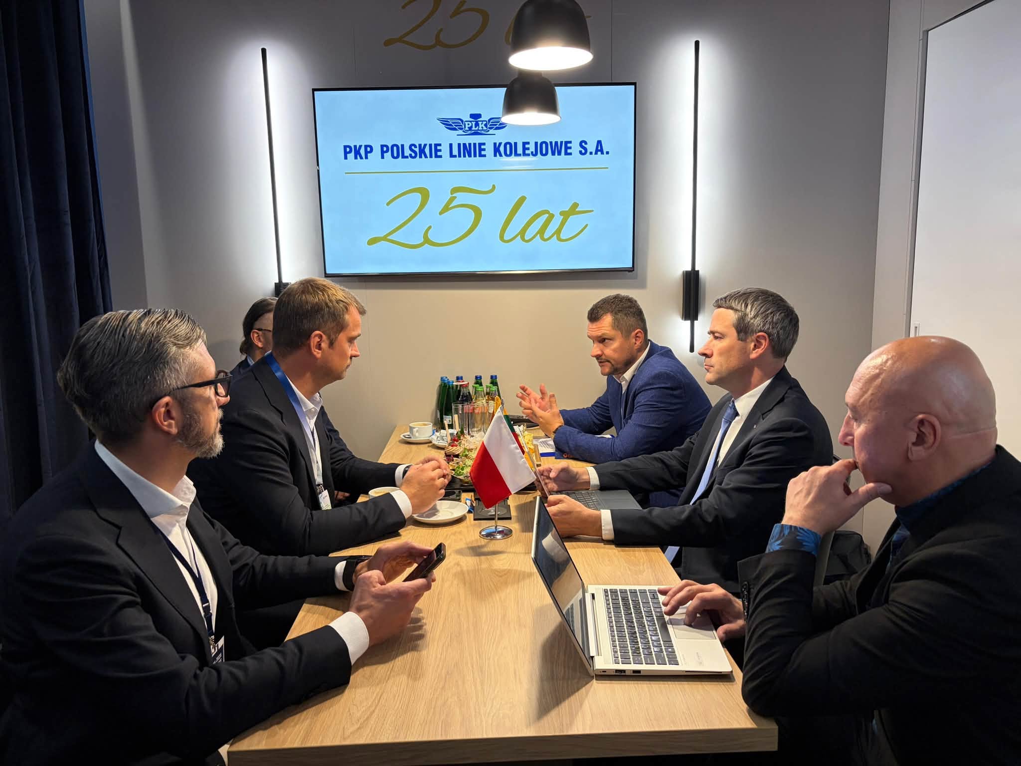 Inforail - InnoTrans 2026: PLK i LTG Infra rozmawiali o Rail Baltica. W centrum polsko-litewska granica i mobilność wojskowa