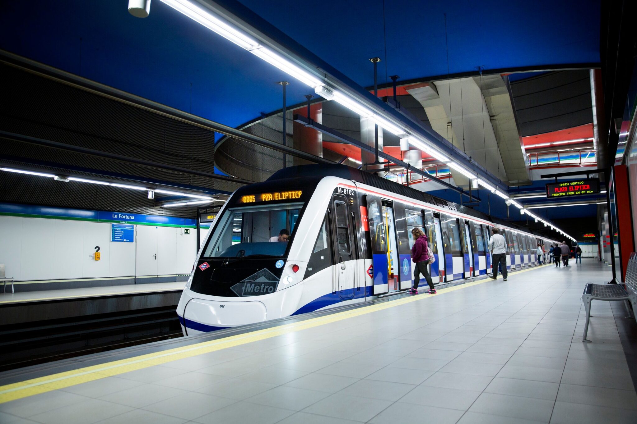Infotram - Madryt szykuje 32 km nowych tras metra. Linia 10 dotrze do Móstoles