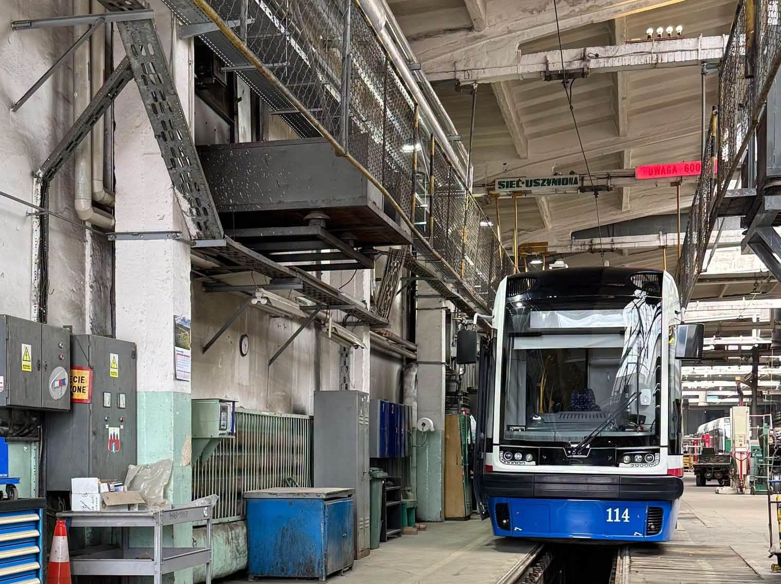 Infotram - Bydgoska zajezdnia przy Toruńskiej po modernizacji. Jest gotowa na nowe tramwaje z Pesy
