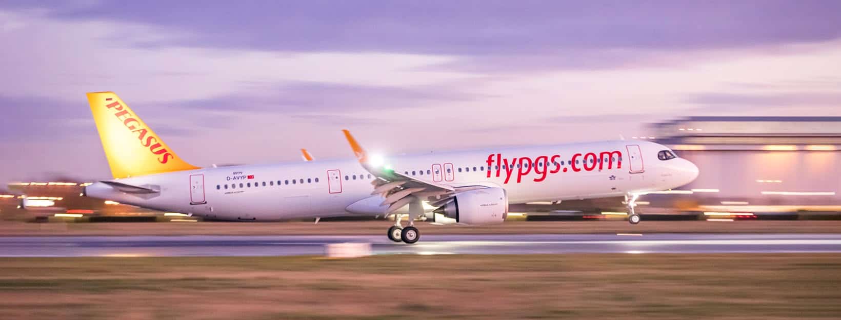 Infoair - Pegasus zamknął przejęcie Smartwings. Smartwings Poland pozostaje w grupie