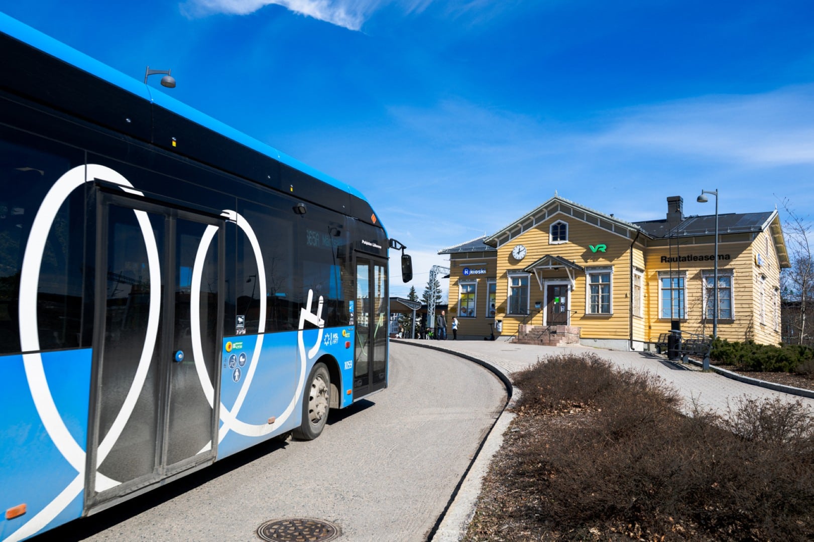 Infobus - RU i EMTA apelują o zmianę przepisów Buy European. Chodzi o już zakupione autobusy z Chin